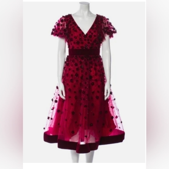 Mac duggal lace dress - Picture 1 of 16